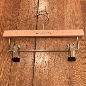 Burberry Little Kids’ Wooden Clip Hangers